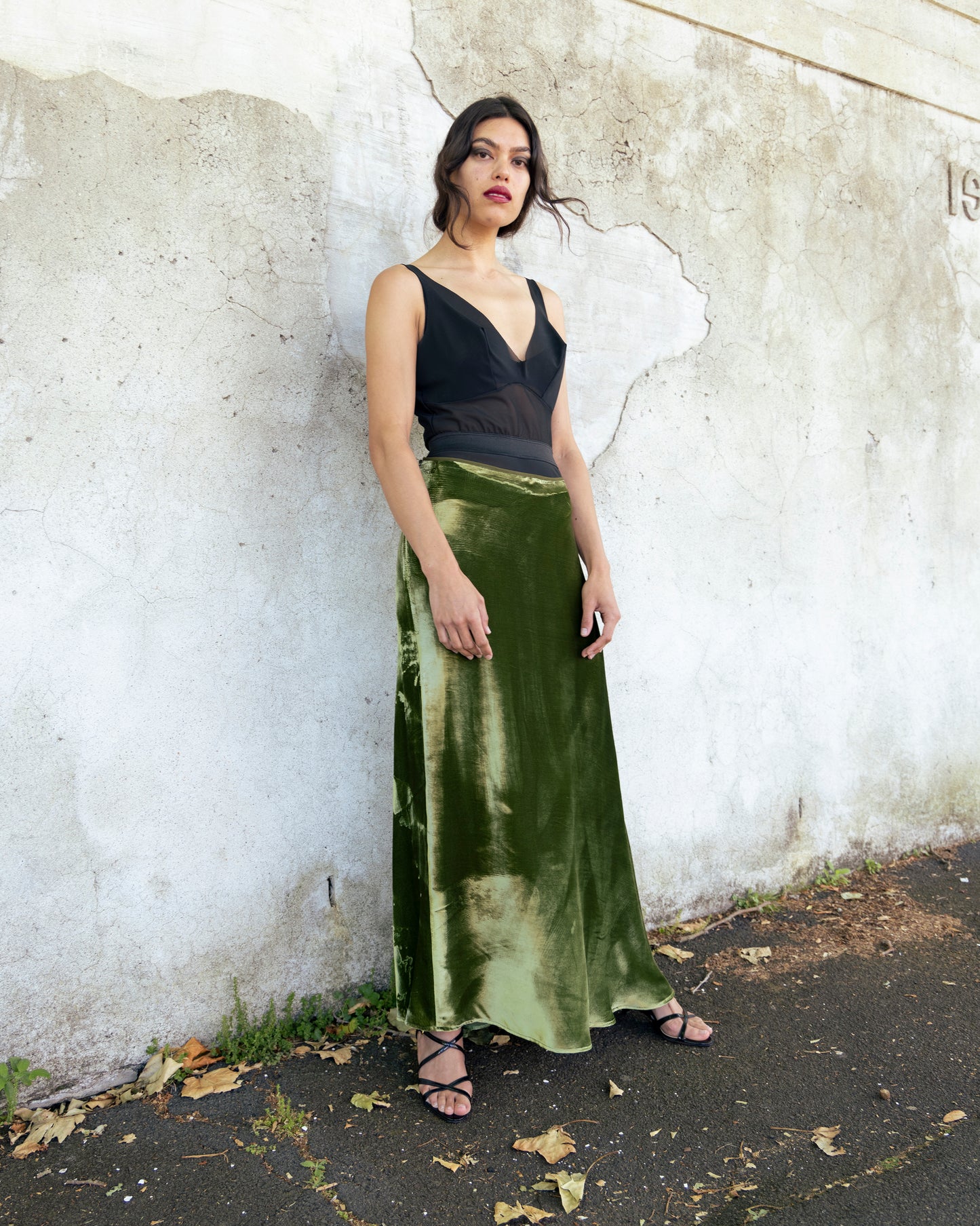 Enchanté Skirt ~ Green Velvet