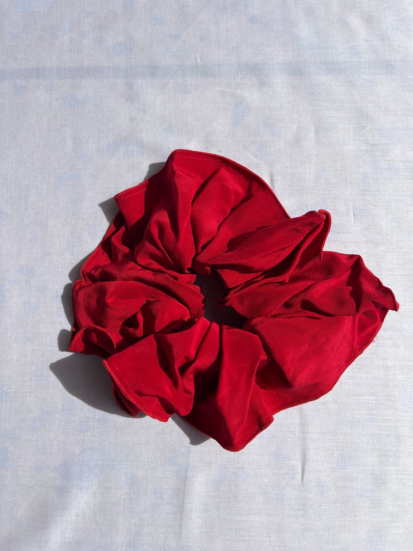 Scrunchie - Red Silk